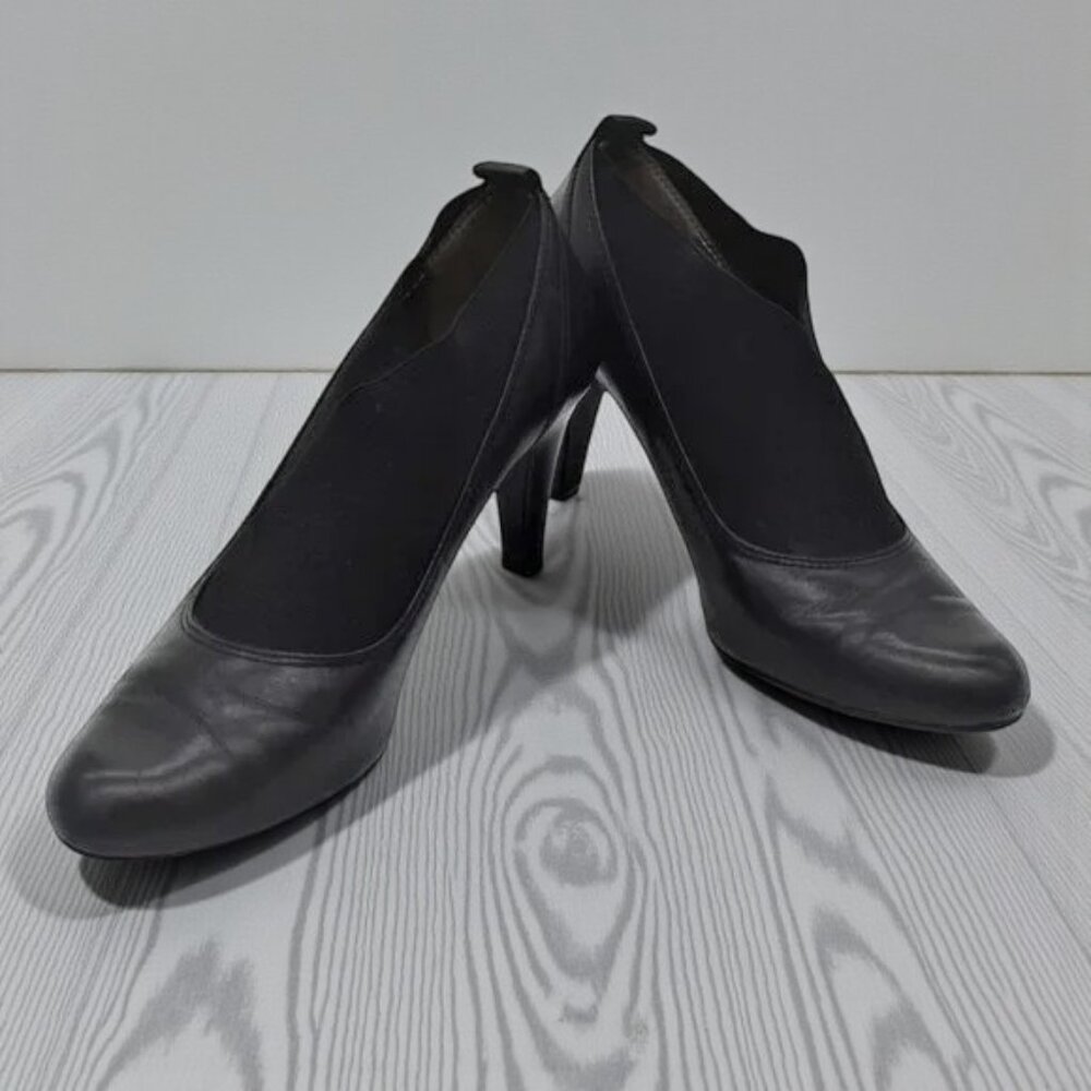 Circa Joan & David Luxe 3.5" Heels Black Leather
